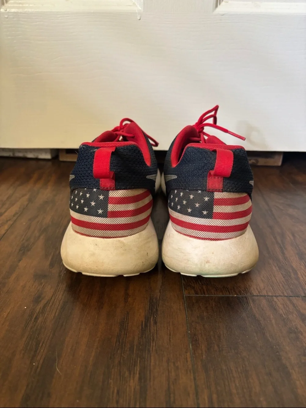 Nike Navy & Red Sneakers with American Flag Heel - Picture 2 of 4